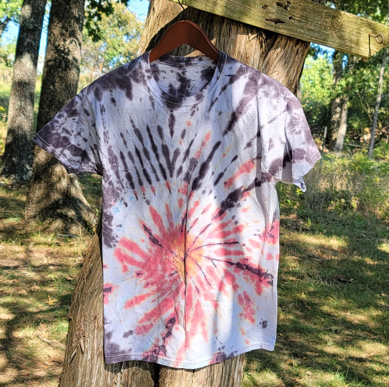 Pepermnint Landslide Tie Dye Tee Shirt - Hypno Monkey