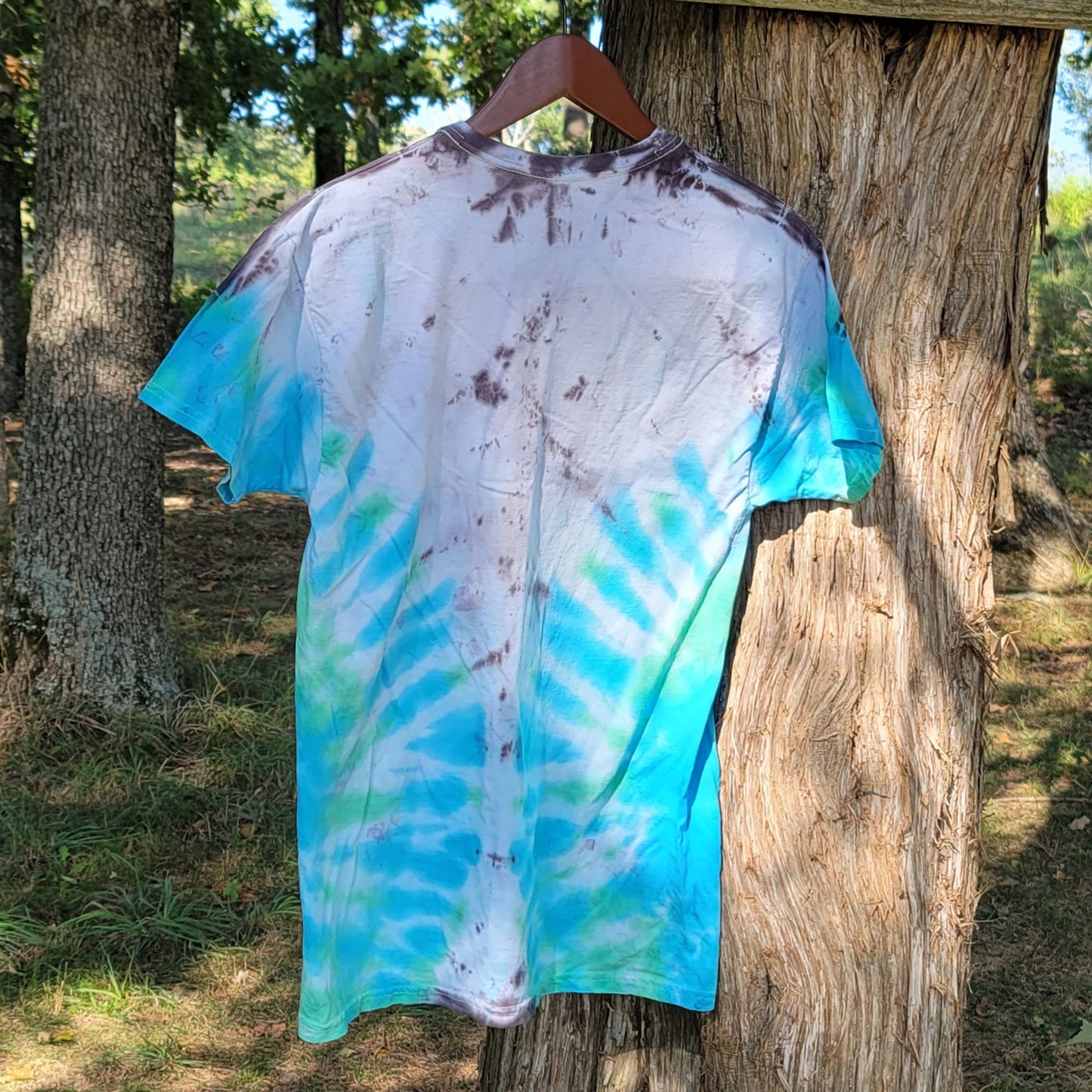 Rocky Mountain Tie Dye Tee Shirt - Medium - Hypno Monkey